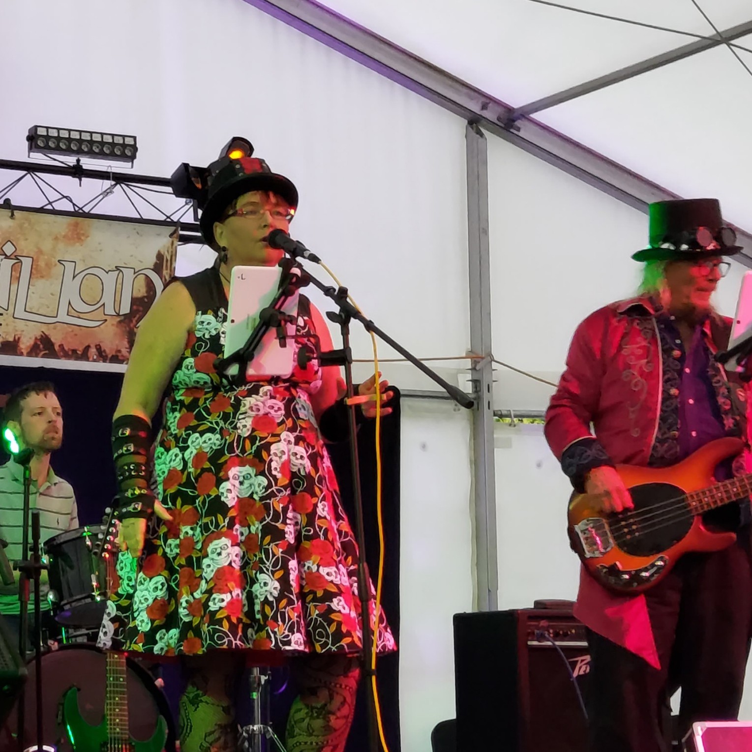 Wigtown Shindy Kissing the Flint